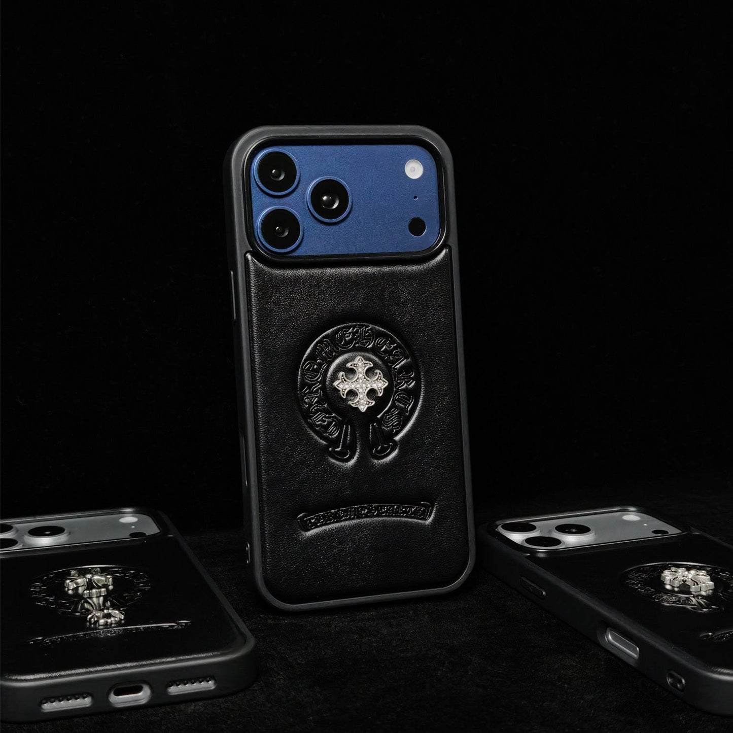 CR HEARTS LOGO EMBOSSED